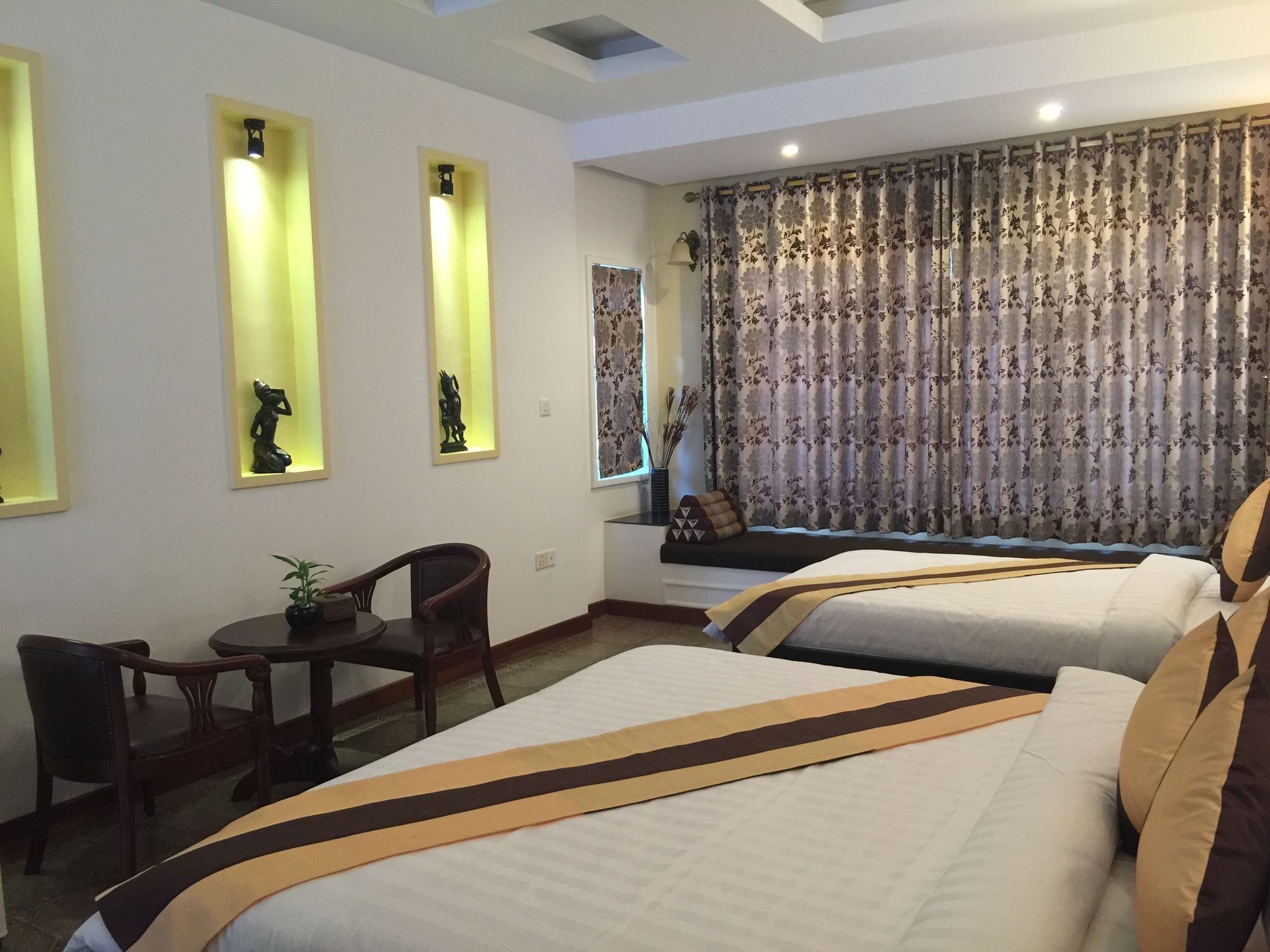 Ly Ann Boutique D'Angkor Hotel Сіємреап Екстер'єр фото